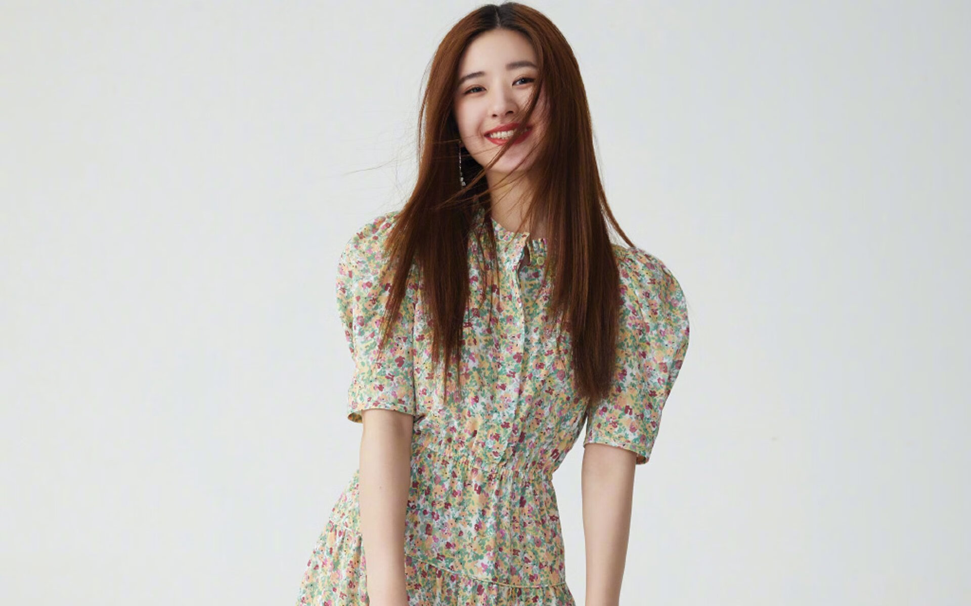 丁浩在“湾区杯”围棋大棋士赛中表现出色,围棋选手丁浩